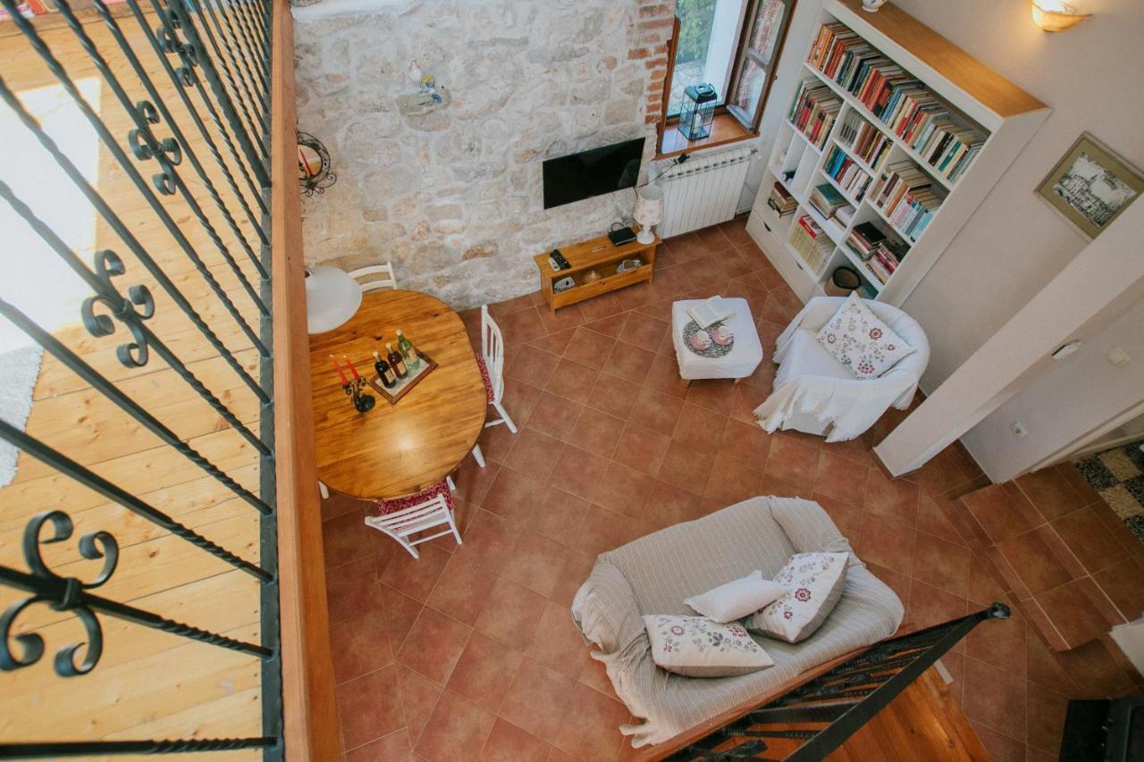 Country House Rusula Vrsine Buitenkant foto