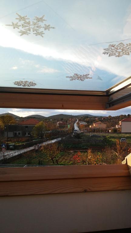 Country House Rusula Vrsine Buitenkant foto
